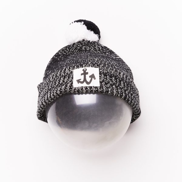 Baby Beanie    black & white    9-18m    SAMPLE Verkauf