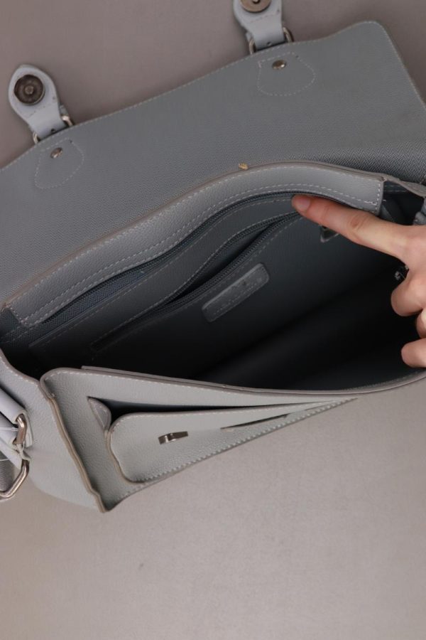 Mandoline Umhängetasche grau aus Polyurethan Online – Bild 3