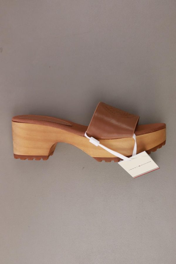 Tommy Hilfiger Pantoletten Feminine Mid Heel Clog Sandal Cognac Gr. 36 braun Schn?ppchen