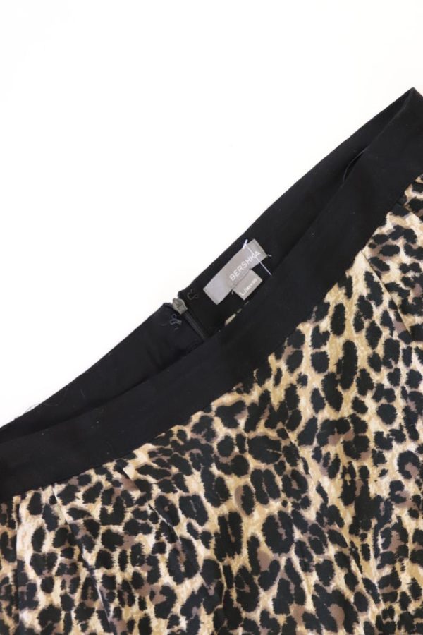 Bershka Stretchhose Gr. L mit Tierdruck braun Online-Verkauf – Bild 3